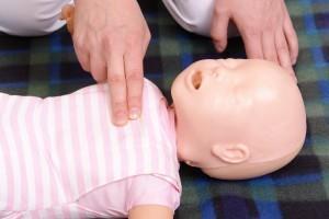 infant chest compressions